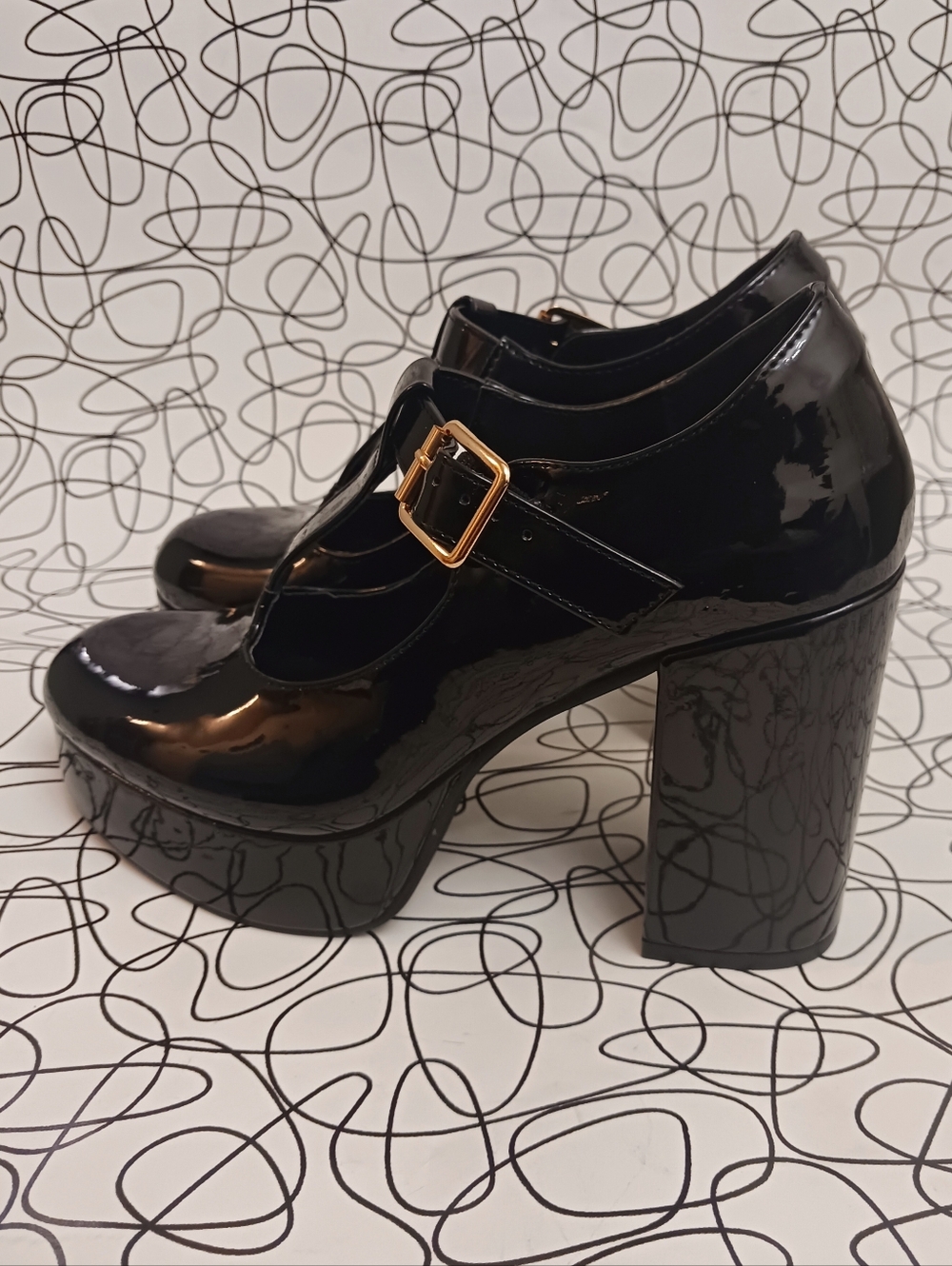 Black Patent Mary Jane Heels - Platform  Women's Dress Shoes Size 7.5